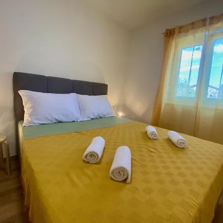 Апартаменты Vert Apartman Кастав